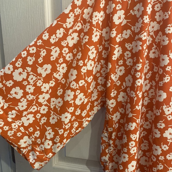 Forever 21 floral duster/kimono - Picture 4 of 4